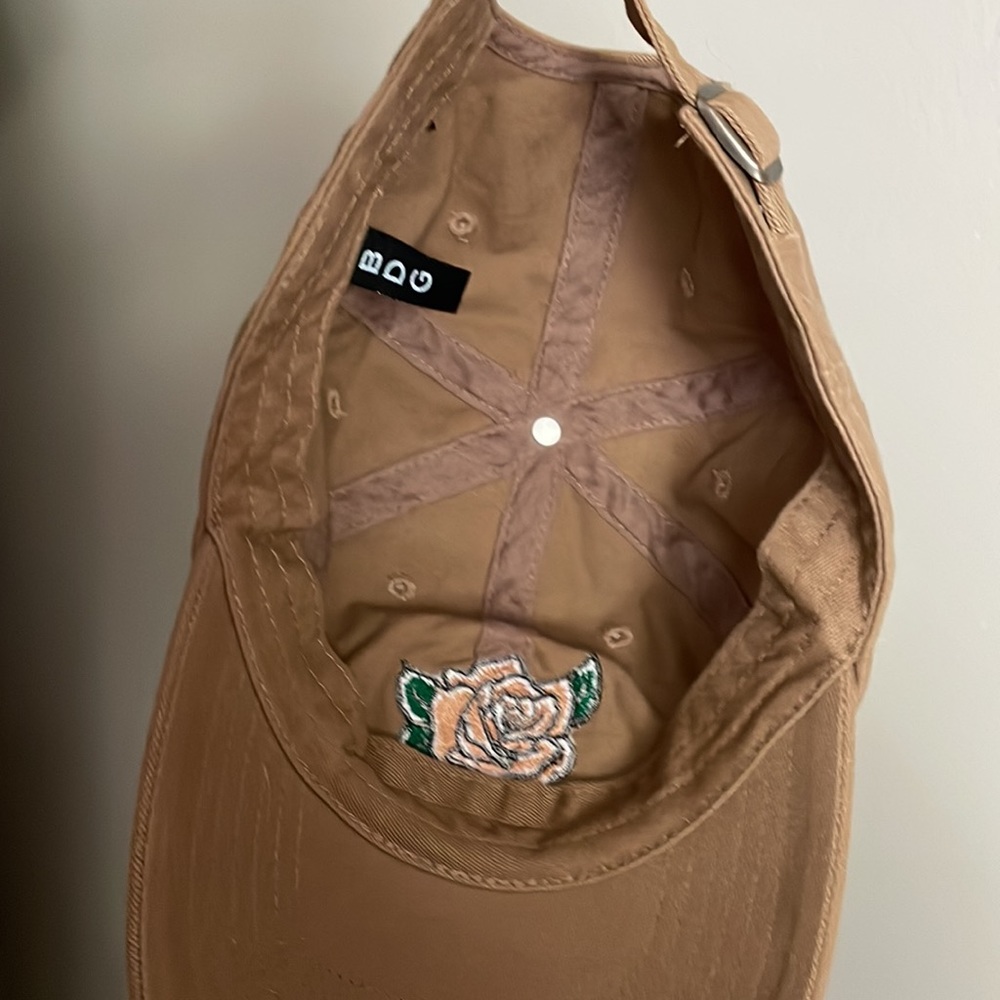 Rose hat - Picture 3 of 3